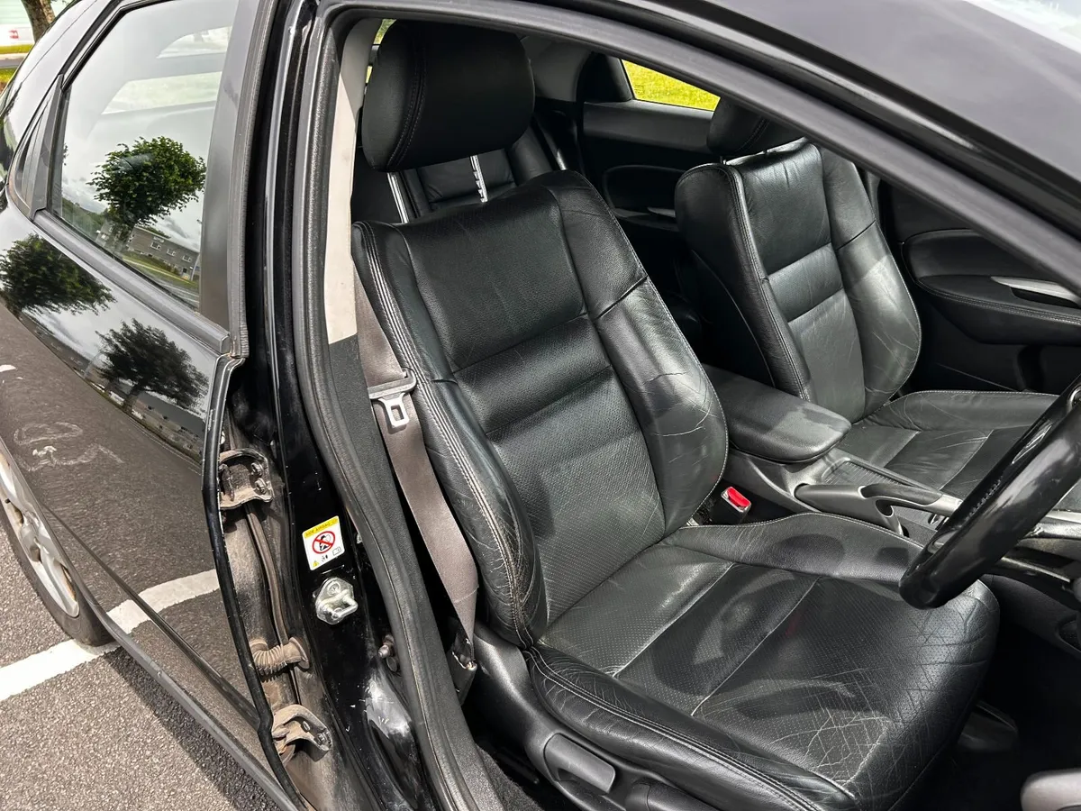 Honda Civic 2009 - Image 3