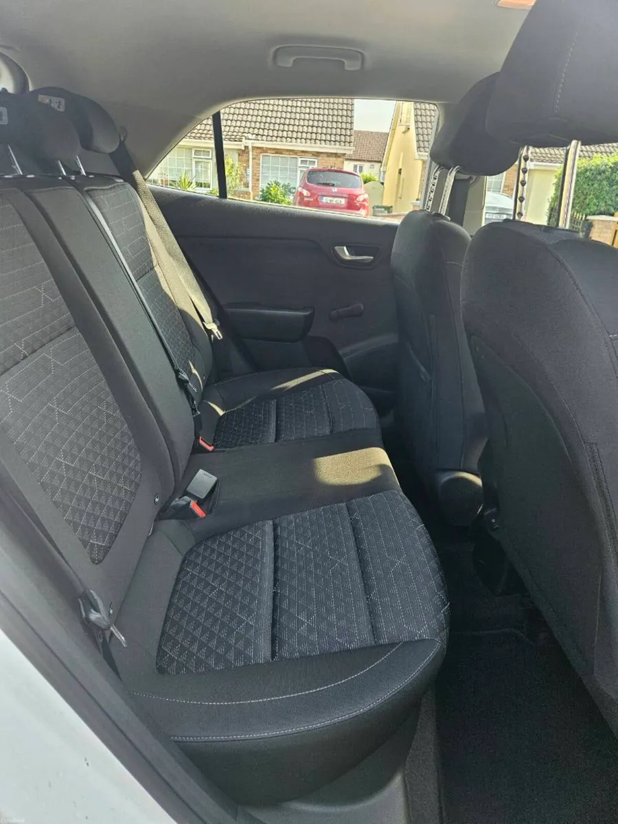 Kia Rio - Image 4