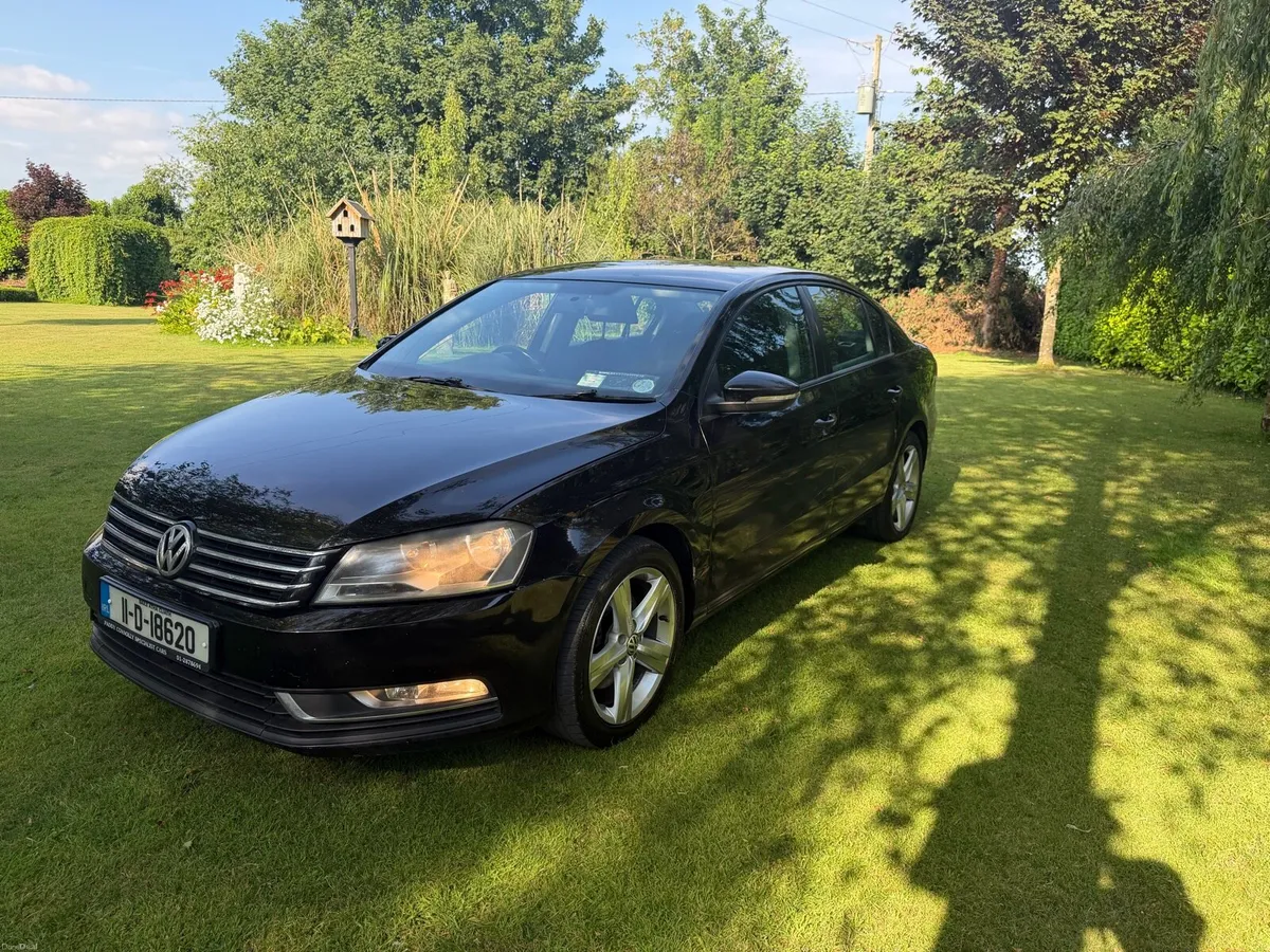 11 Volkswagen Passat 1.6 Tdi 6 Speed - Image 4