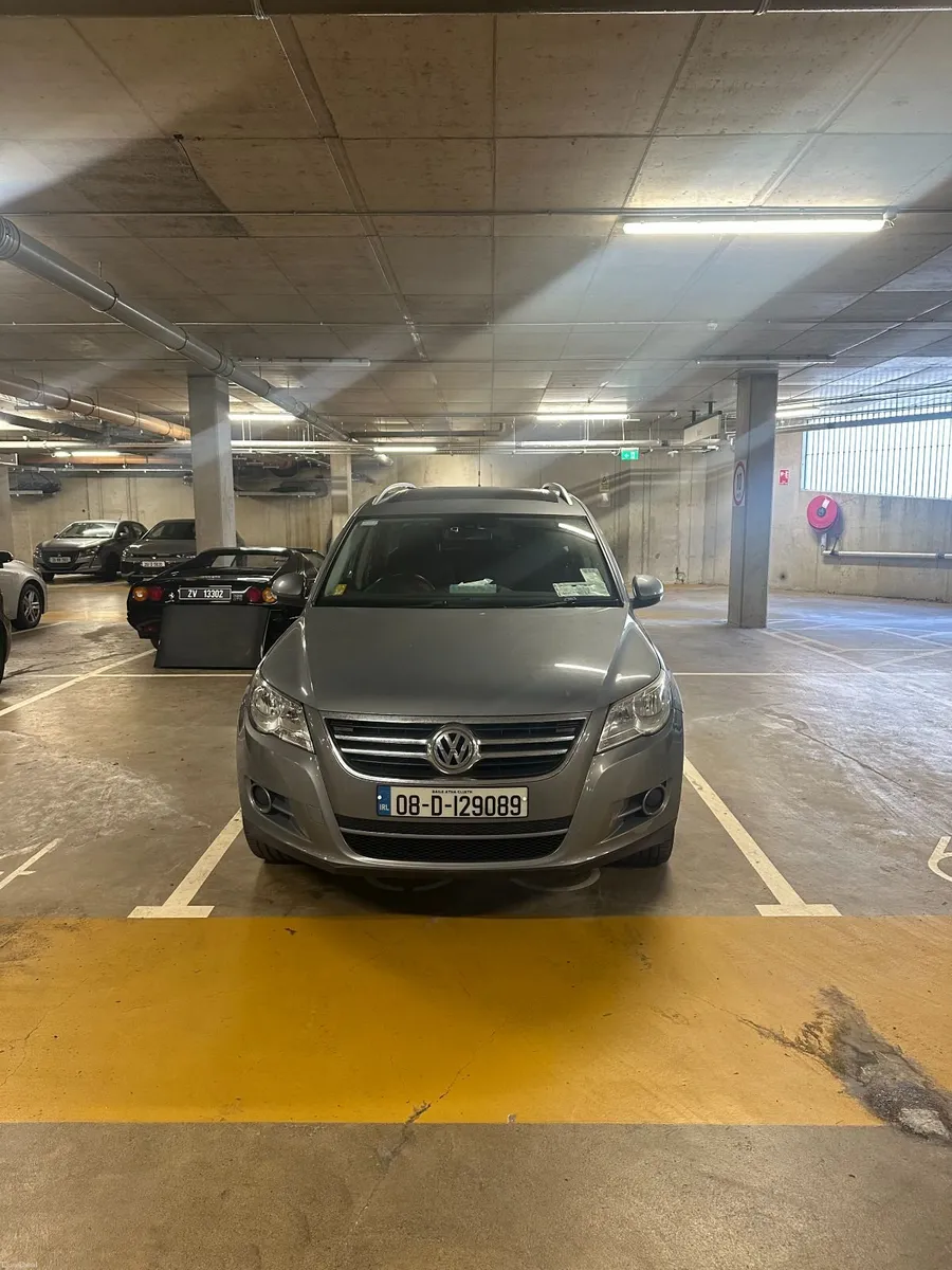 Volkswagen Tiguan 2008 - Image 4