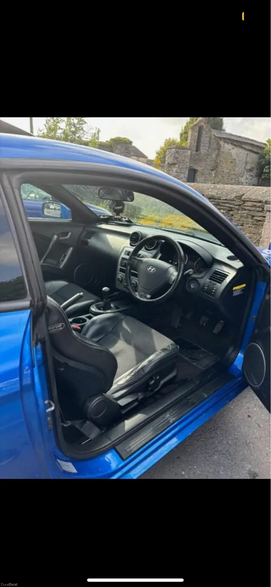 2008 Hyundai coupe - Image 3