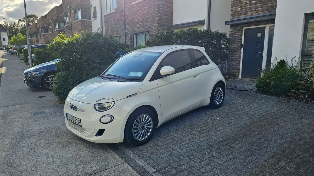 Fiat 500e - Image 3
