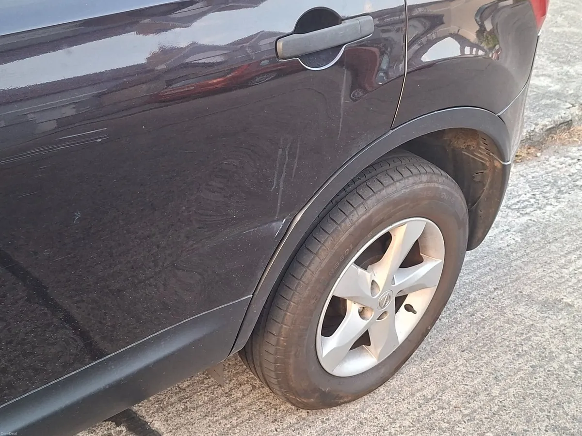 Nissan Qashqai 2011 - Image 3