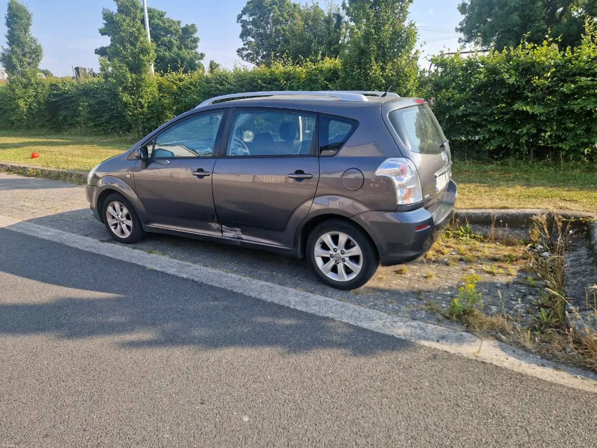 2008 Toyota corolla Verso 7 seats nct and tax - Image 3