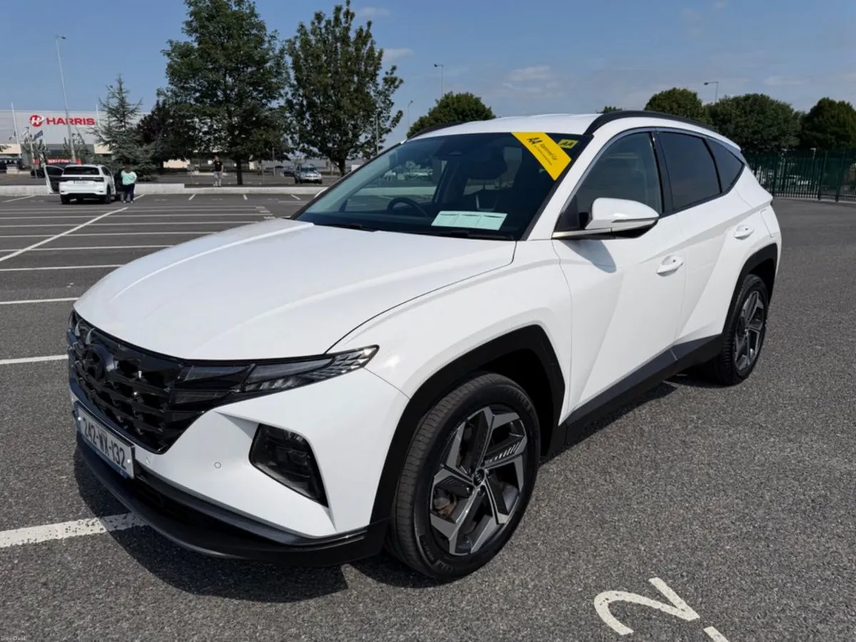 Hyundai Tucson PETROL / HYBRID, EXECUTIVE PLUS MOD - Image 4