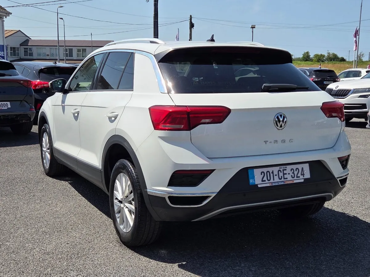 Volkswagen T-Roc DESIGN 1.6 TDI MANUAL 6SPEED FWD - Image 5