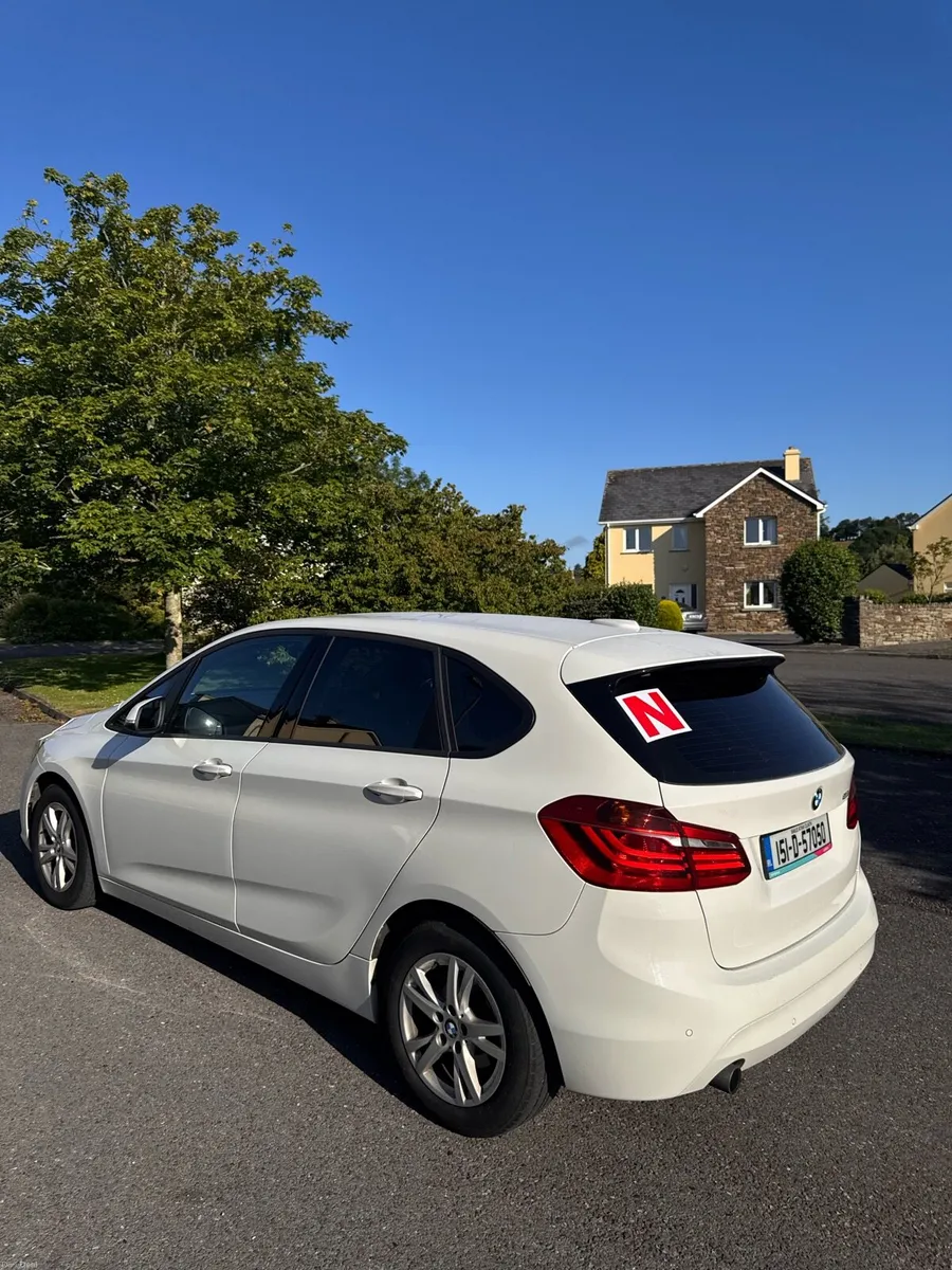 BMW 218i Active Tourer - Image 4