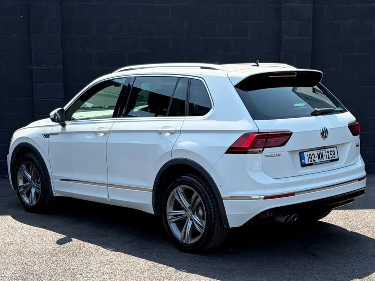 Volkswagen Tiguan RLINE 4MOTION DSG - Image 3