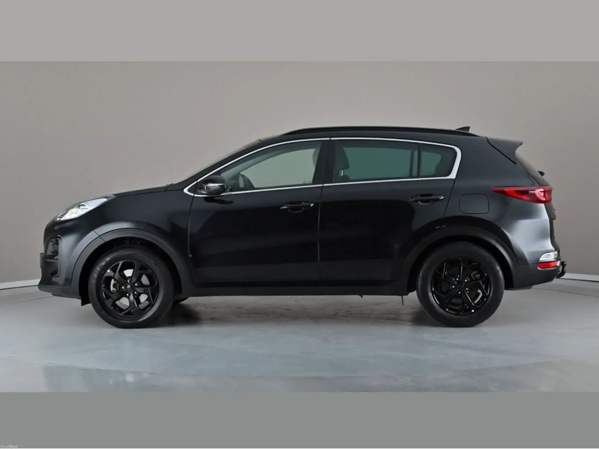 Kia Sportage 1.6 CRDI MHEV K3 Black Edition Auto - Image 3
