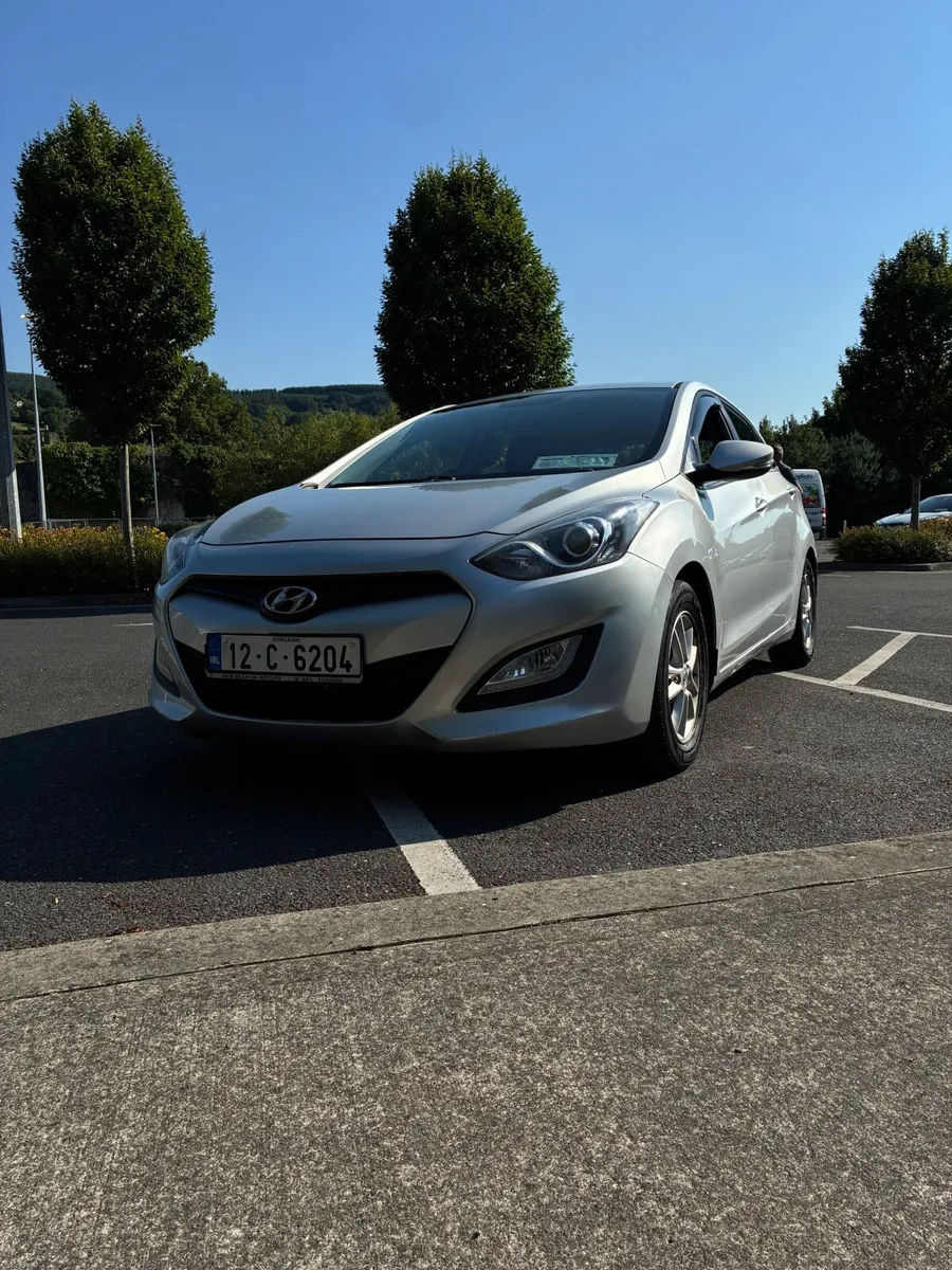 🚗 HYUNDAI i30  ONLY 74,000 KM!FRESH NCT! - Image 1