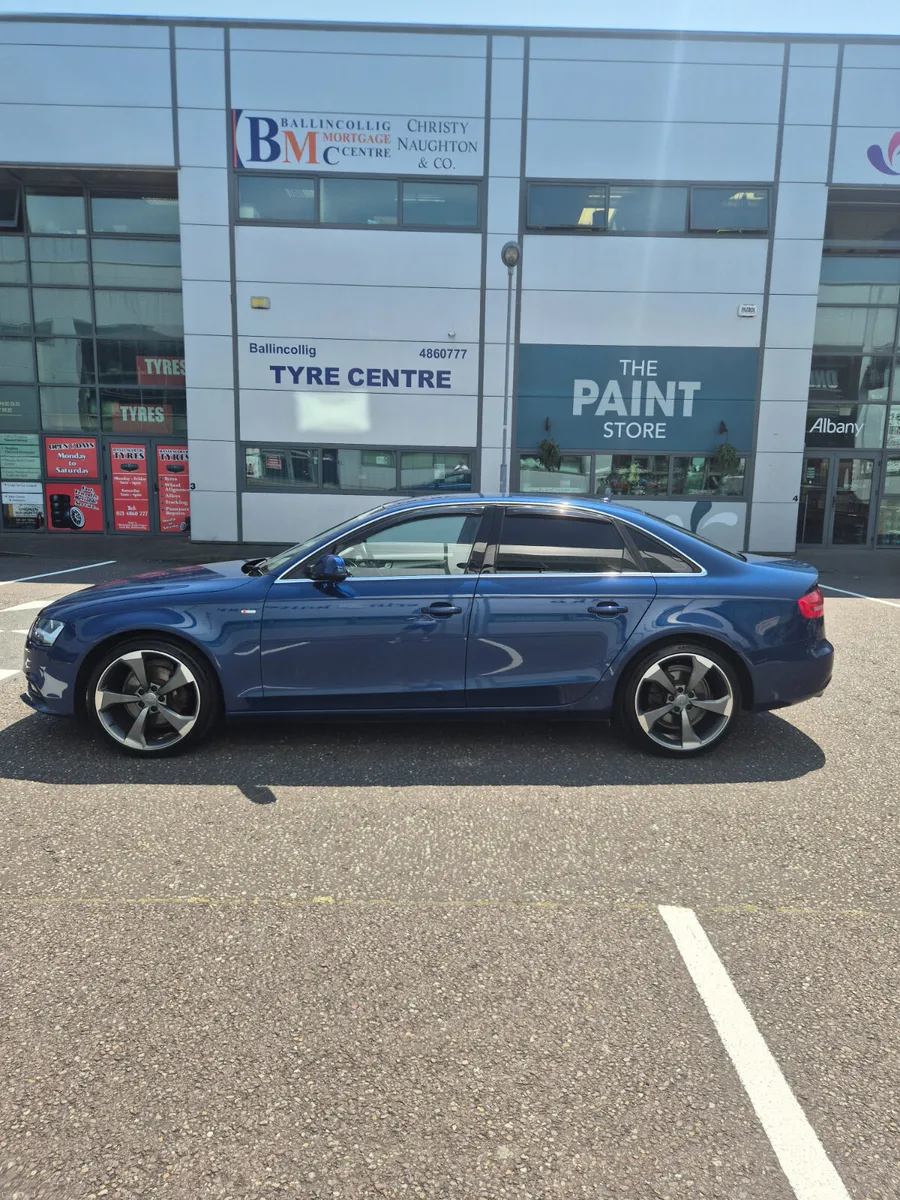 Audi A4 2015 - Image 4