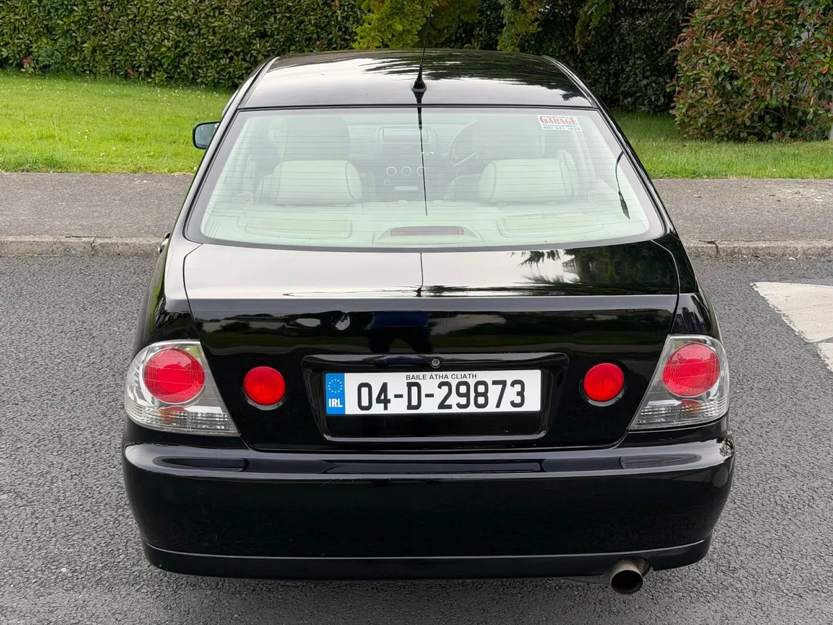 Lexus IS200 Sport Design -  Manual & Irish Reg - Image 6