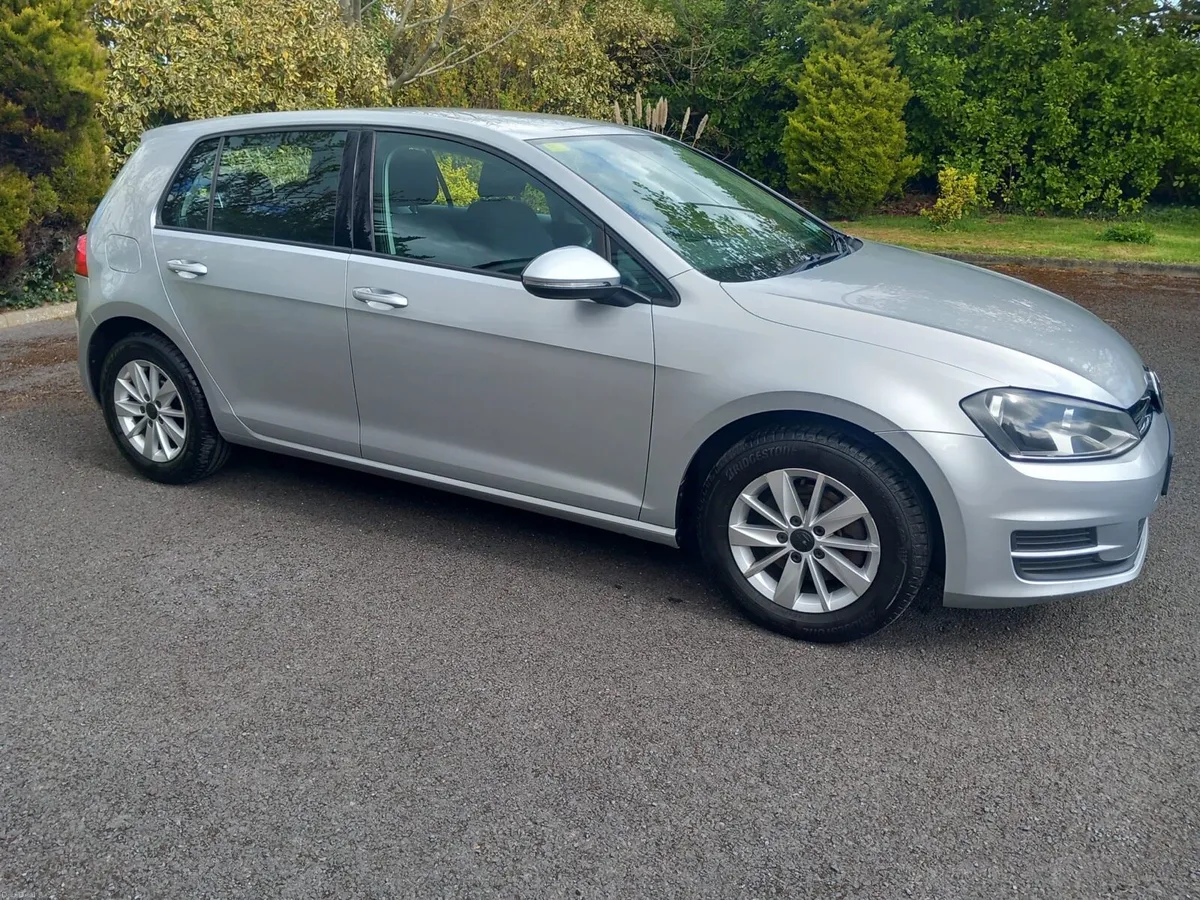 Vw Golf 1.2 CL 105 HP SILVER 2014 Low KLM’s. - Image 2