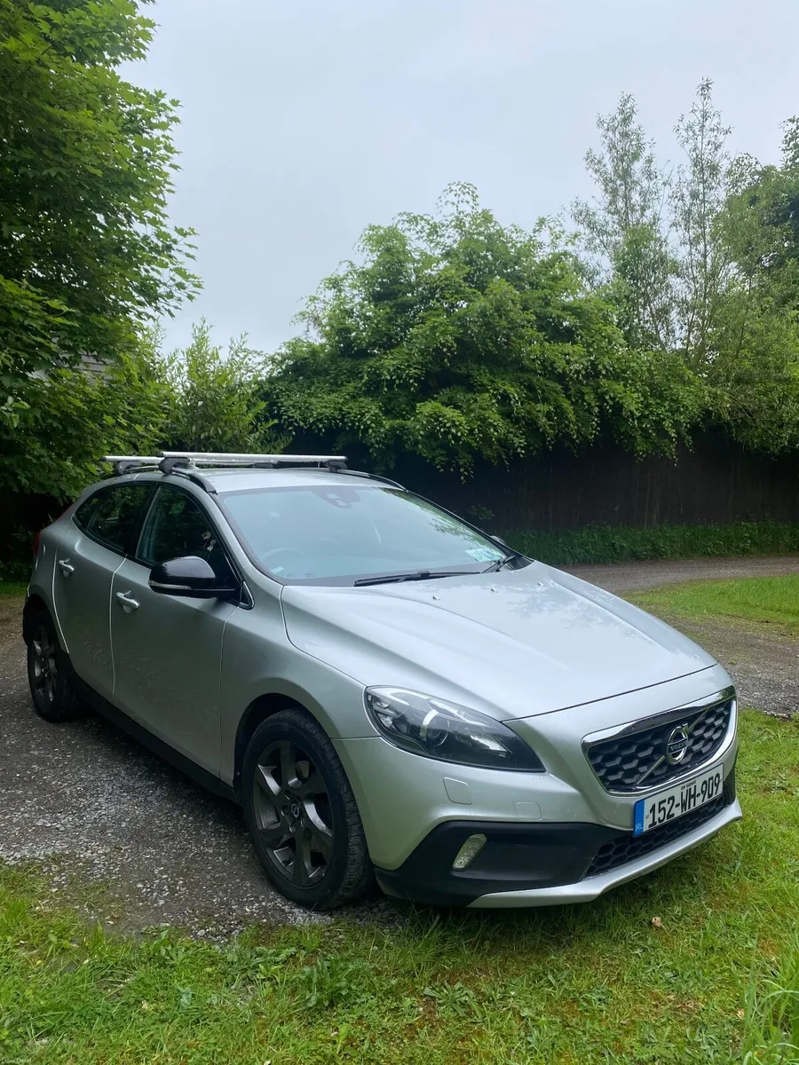 Volvo V40 2015 Cross Country - Image 1