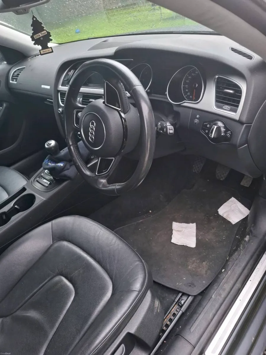 Audi A5 for breaking - Image 3