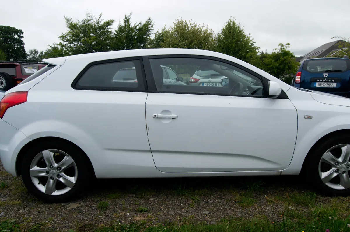 Kia Ceed 2010 pro-cee'd 1.4 LX - Image 3