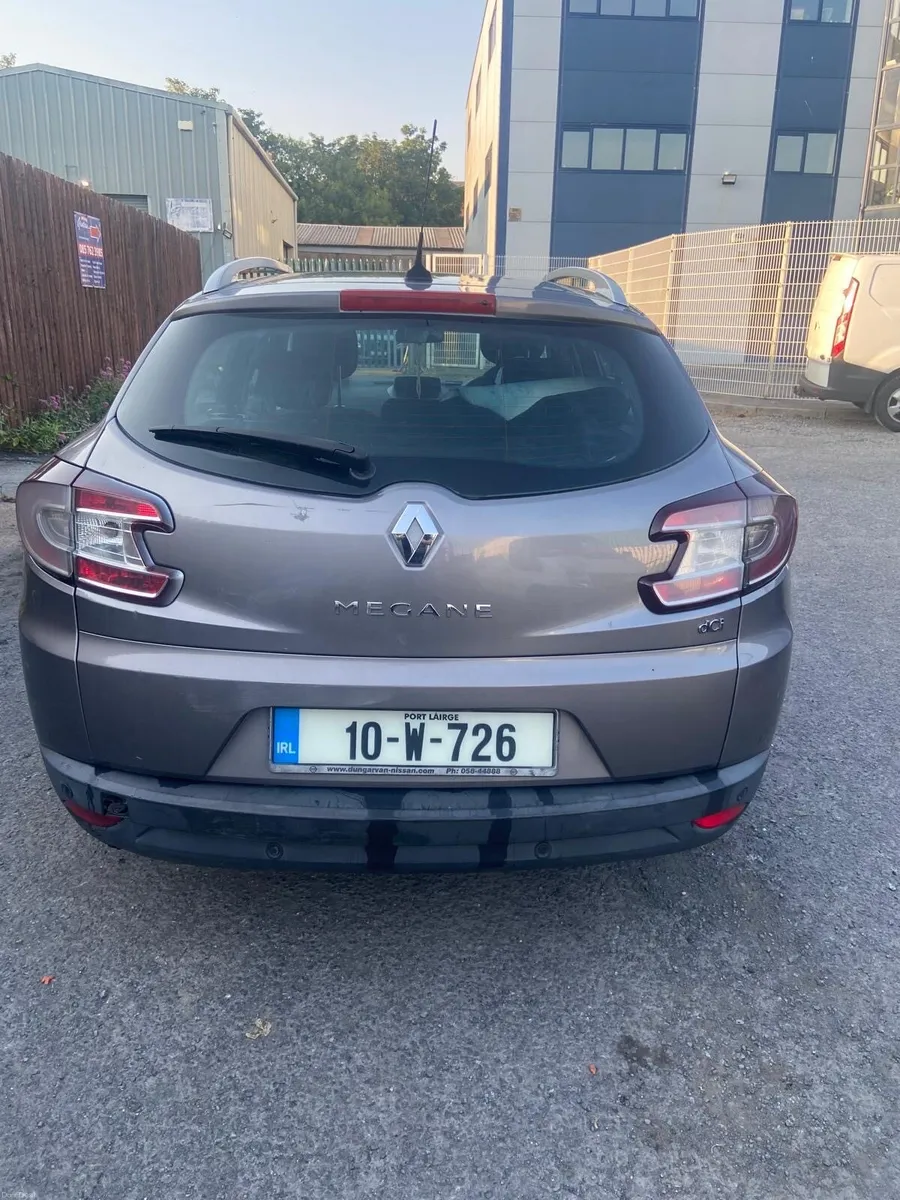 Car - Image 4
