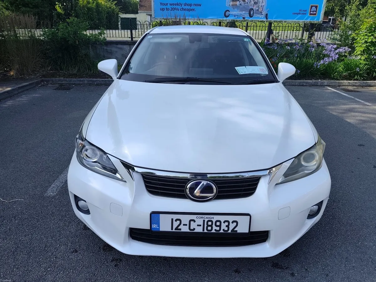 Lexus CT 2012 Price 9650 euro ...!!!! - Image 1