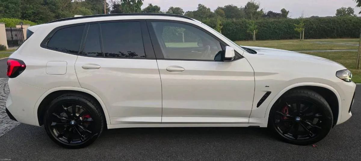 BMW X3 - Image 1