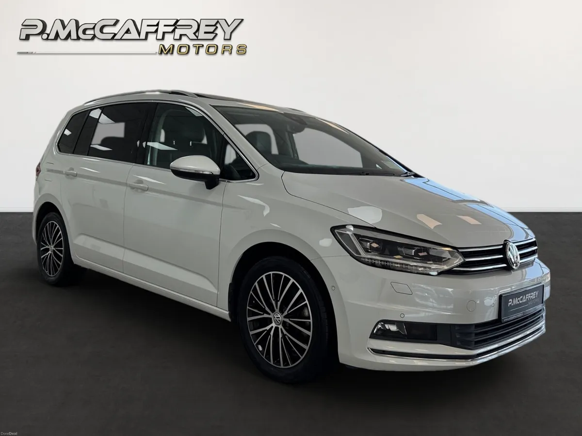 2018 Volkswagen Touran 2.0TDI Premium Leather Sunr - Image 3