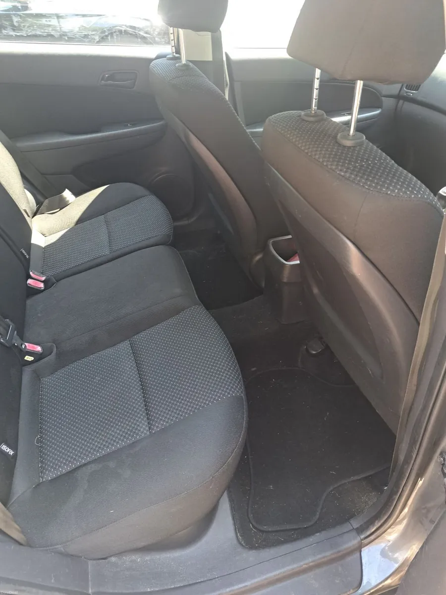 Hyundai i30 2011 - Image 4