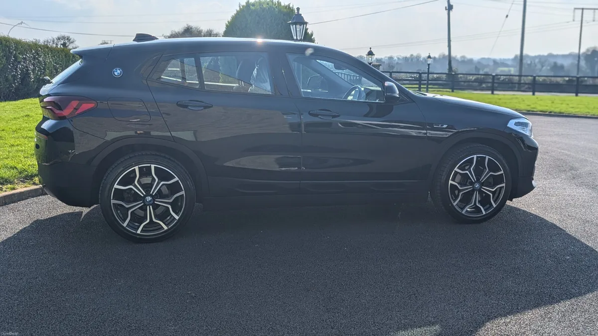 BMW X2 2022 - Image 4