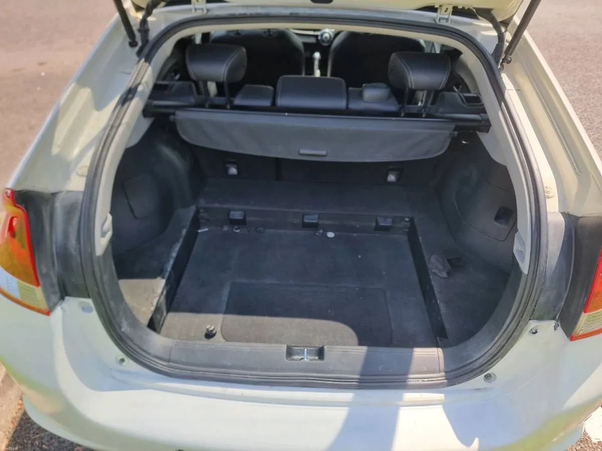 2013 Honda Insight Hybrid Auto - Image 4