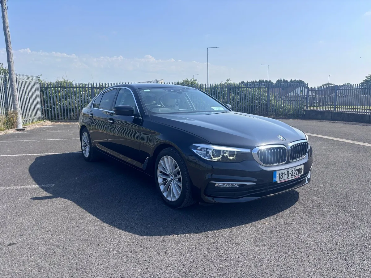 5 Series D Auto Low Miles - Image 1