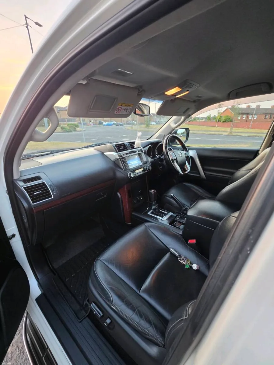 Toyota landcruiser icon - Image 6