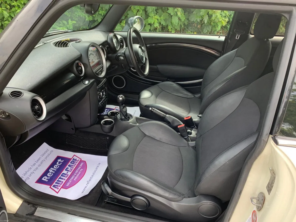 Mini Cooper 1.6 D 3DR 2.0 SD 2DR AUTO COOPER - Image 6