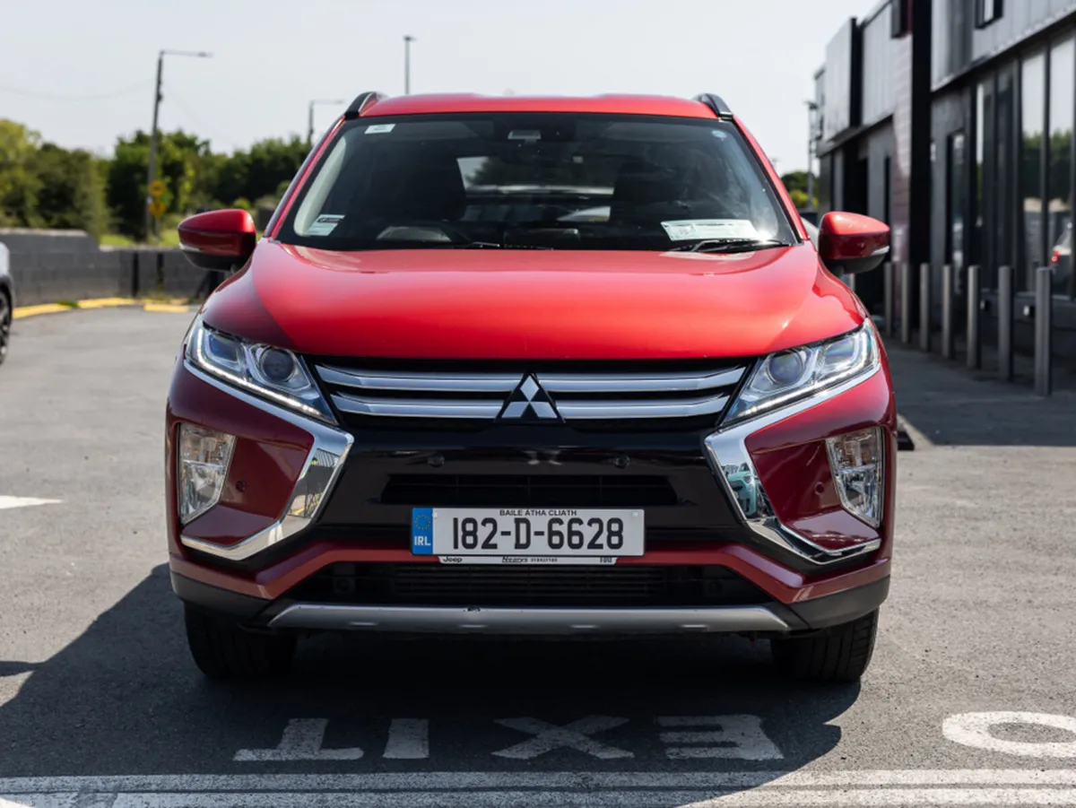 Mitsubishi Eclipse Cross ECLI INTENSE 6MT 4DR - Image 2