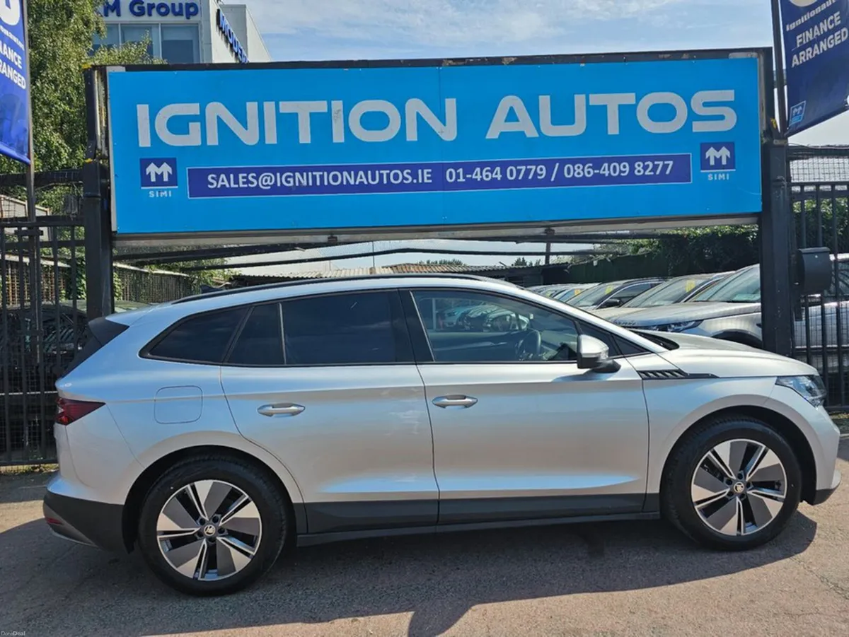 Skoda Enyaq ENYAQ IV 60, TINY MILEAGE, GREAT RANGE - Image 2