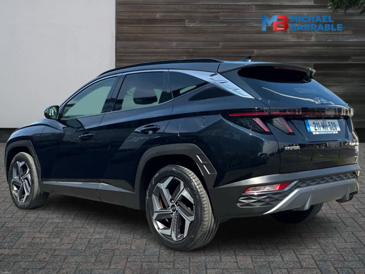 Hyundai Tucson EXECUTIVE PLUS 2TONE 5DR AUTO - Image 4