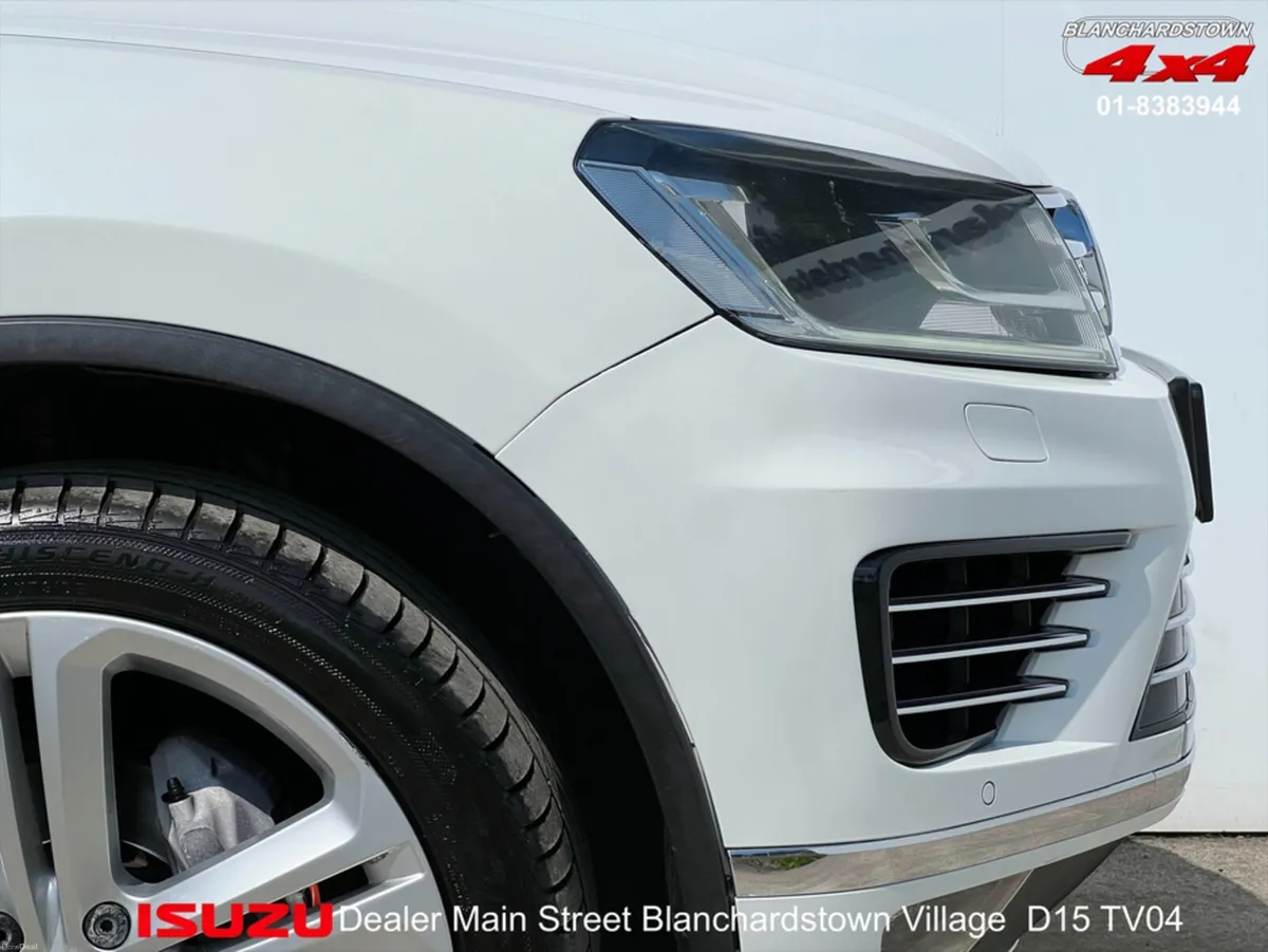 Volkswagen Touareg 3.0 TDI 262BHP V6 ***NO VAT - Image 5