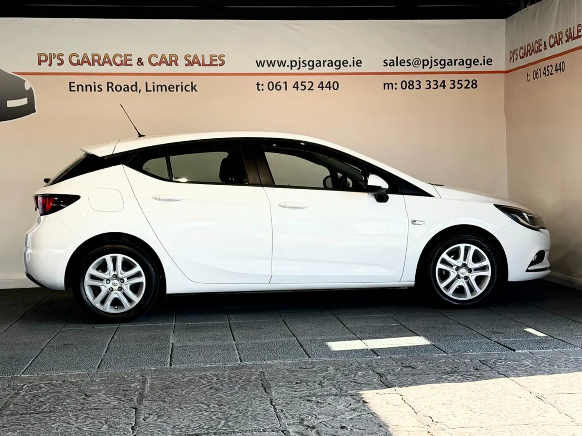 Opel Astra 2018, 1 Year Warranty - Image 4