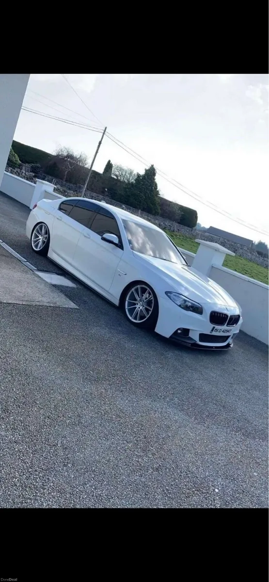 Car 520d msport - Image 2