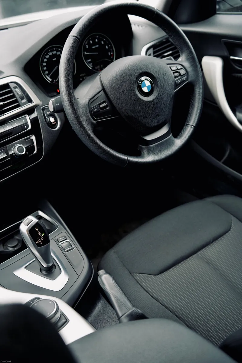 BMW 118i 2018 Sport with full history - Image 4