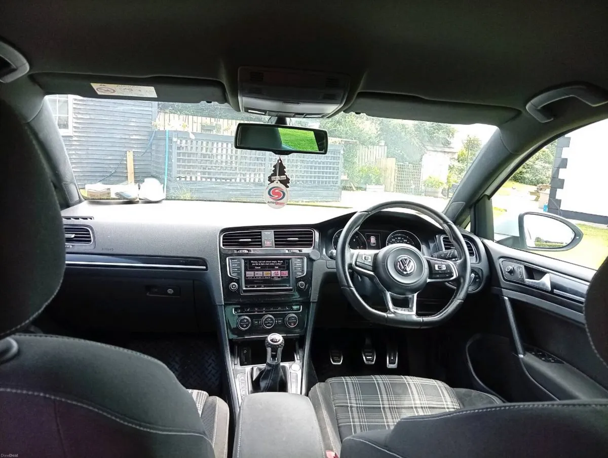 GOLF GTD - Image 4