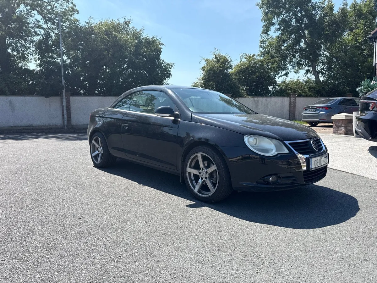 VW Eos Cabrio - Image 2