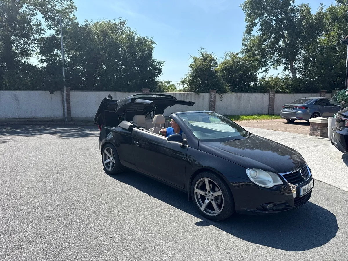 VW Eos Cabrio - Image 4