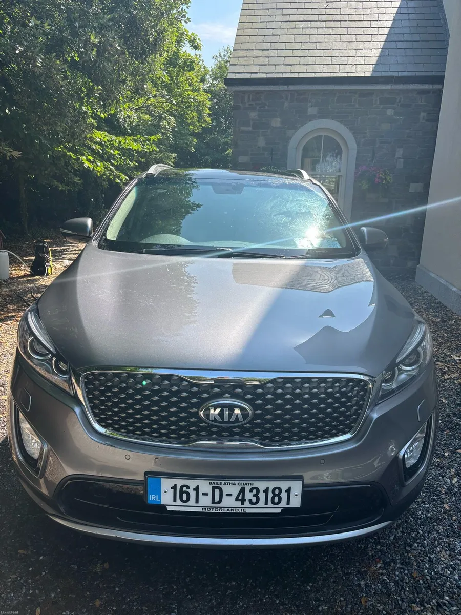 2016 Kia Sorrento 2.2 Automatic - 7 Seater - Image 1