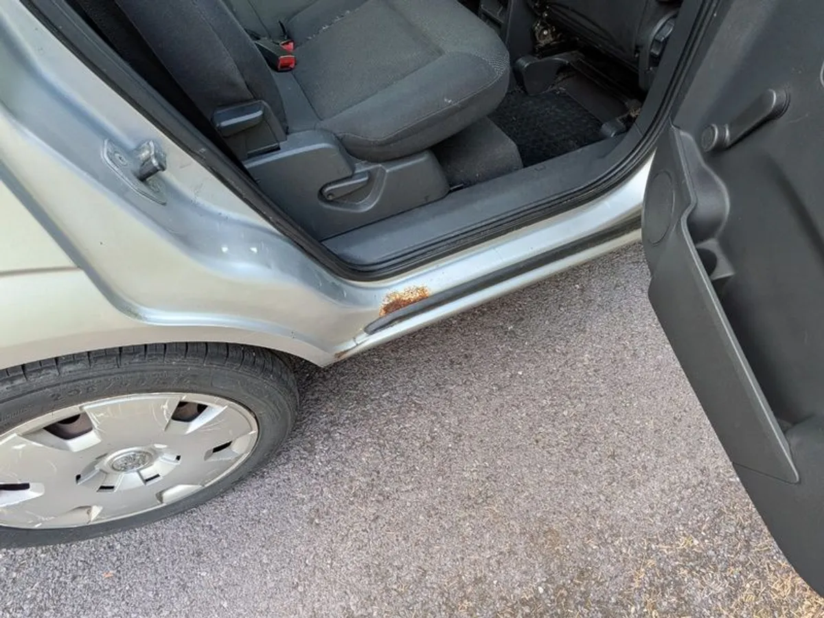2005 Opel Zafira - Image 2
