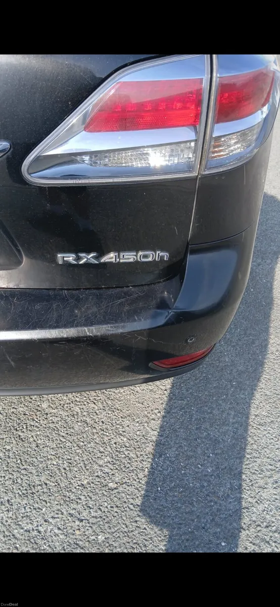 Car - Image 4