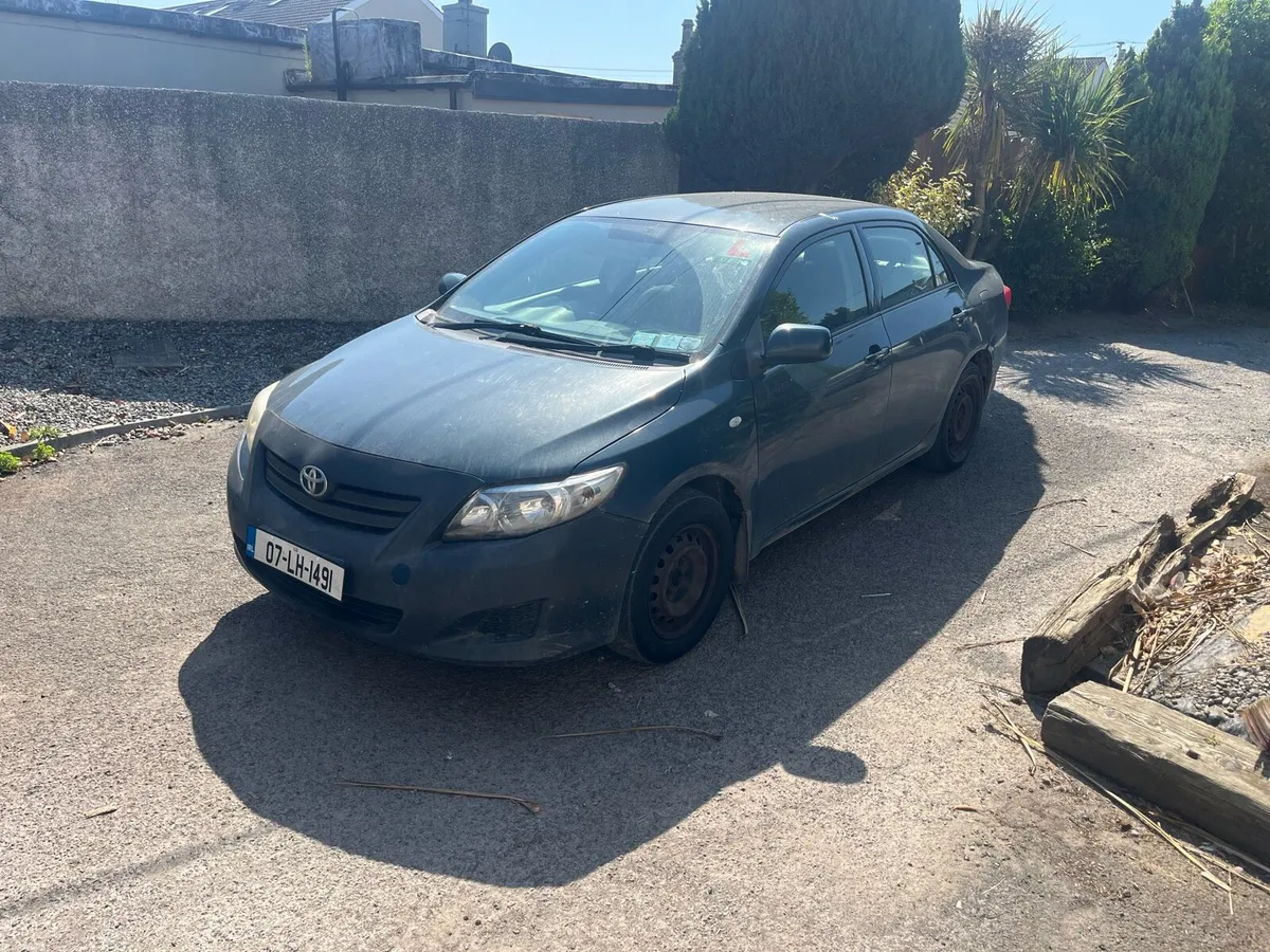 Toyota Corolla - Image 1
