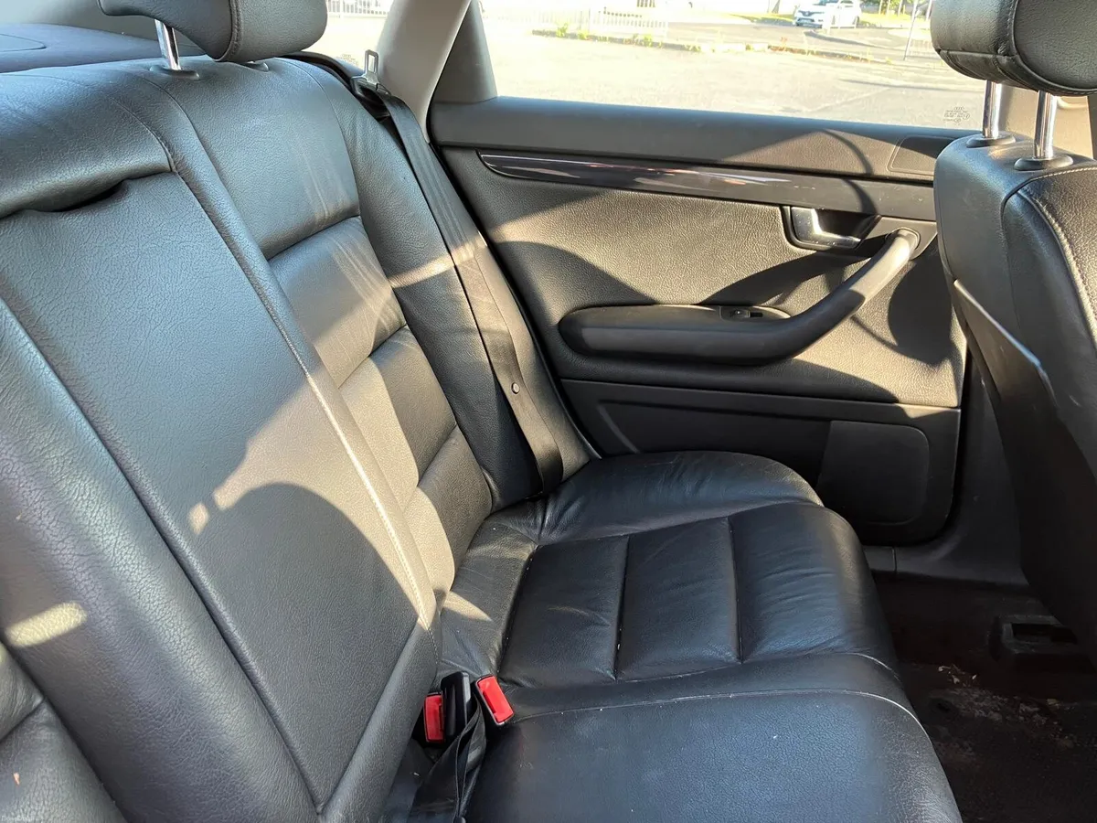 Car - Image 4