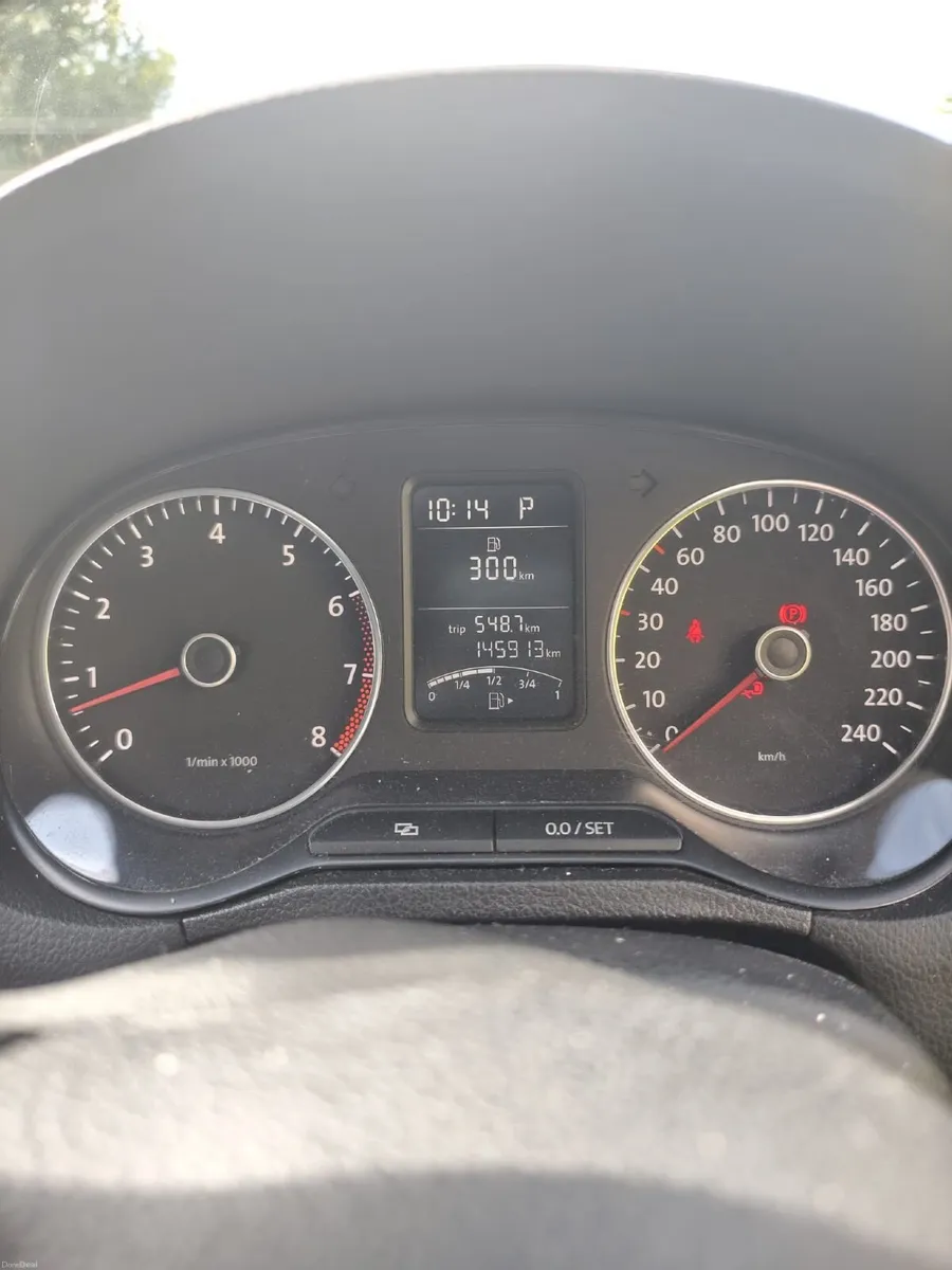 Volkswagen Polo 1.2 TSI Automatic - Image 2