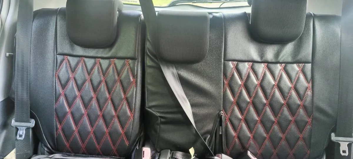 Toyota Yaris - Image 5