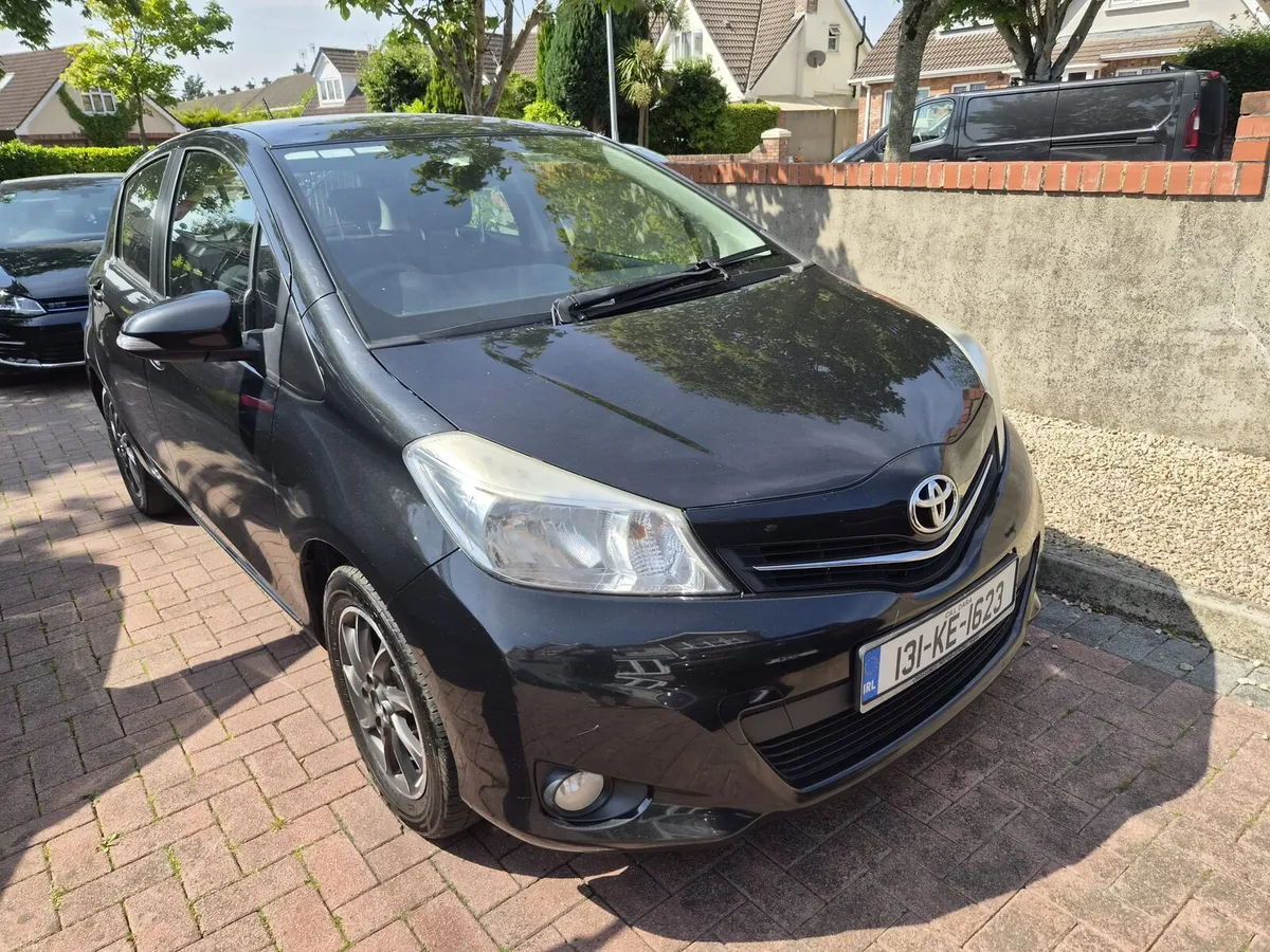 Toyota Yaris 2013 - Image 3