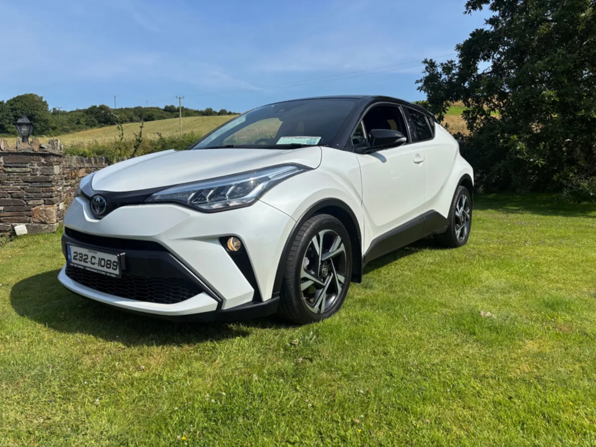 Toyota C-HR HYBRID SPORT 4DR AUTO - Image 1