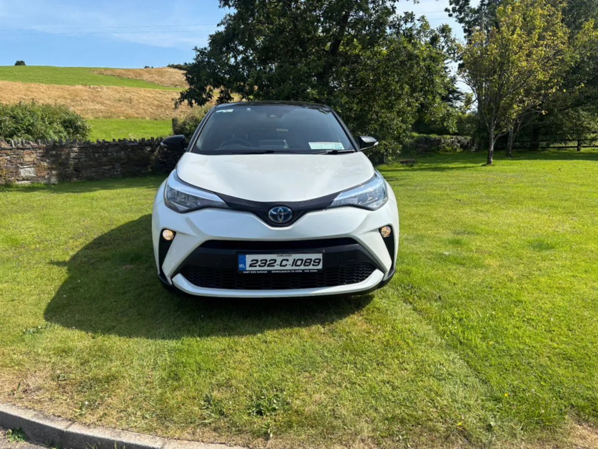 Toyota C-HR HYBRID SPORT 4DR AUTO - Image 2